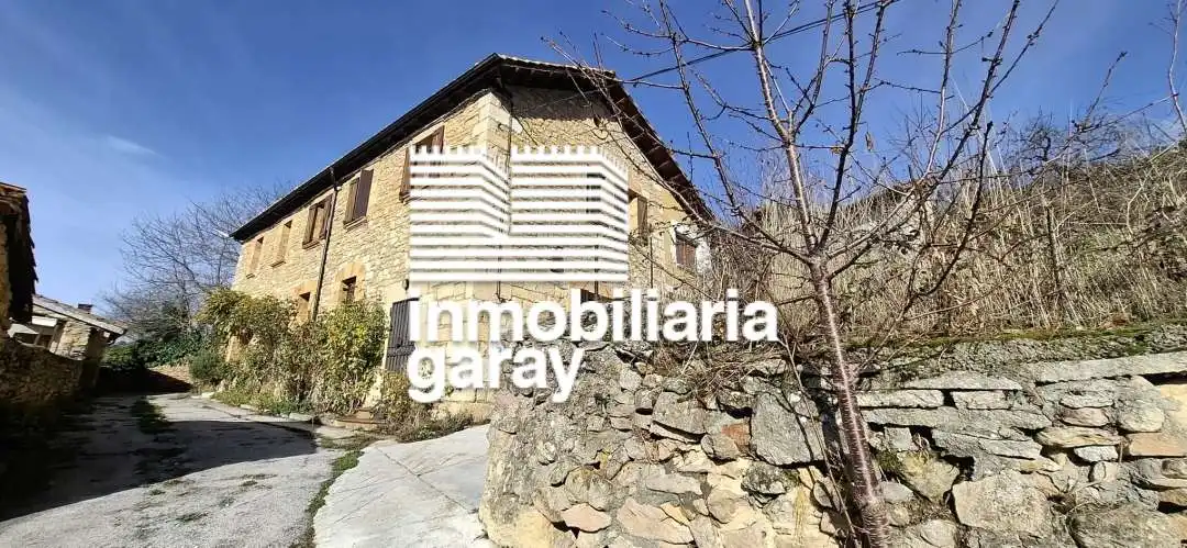 Vista exterior de Casa o chalet en venta en Valle de Valdebezana con Calefacción, Jardín privado y Balcón
