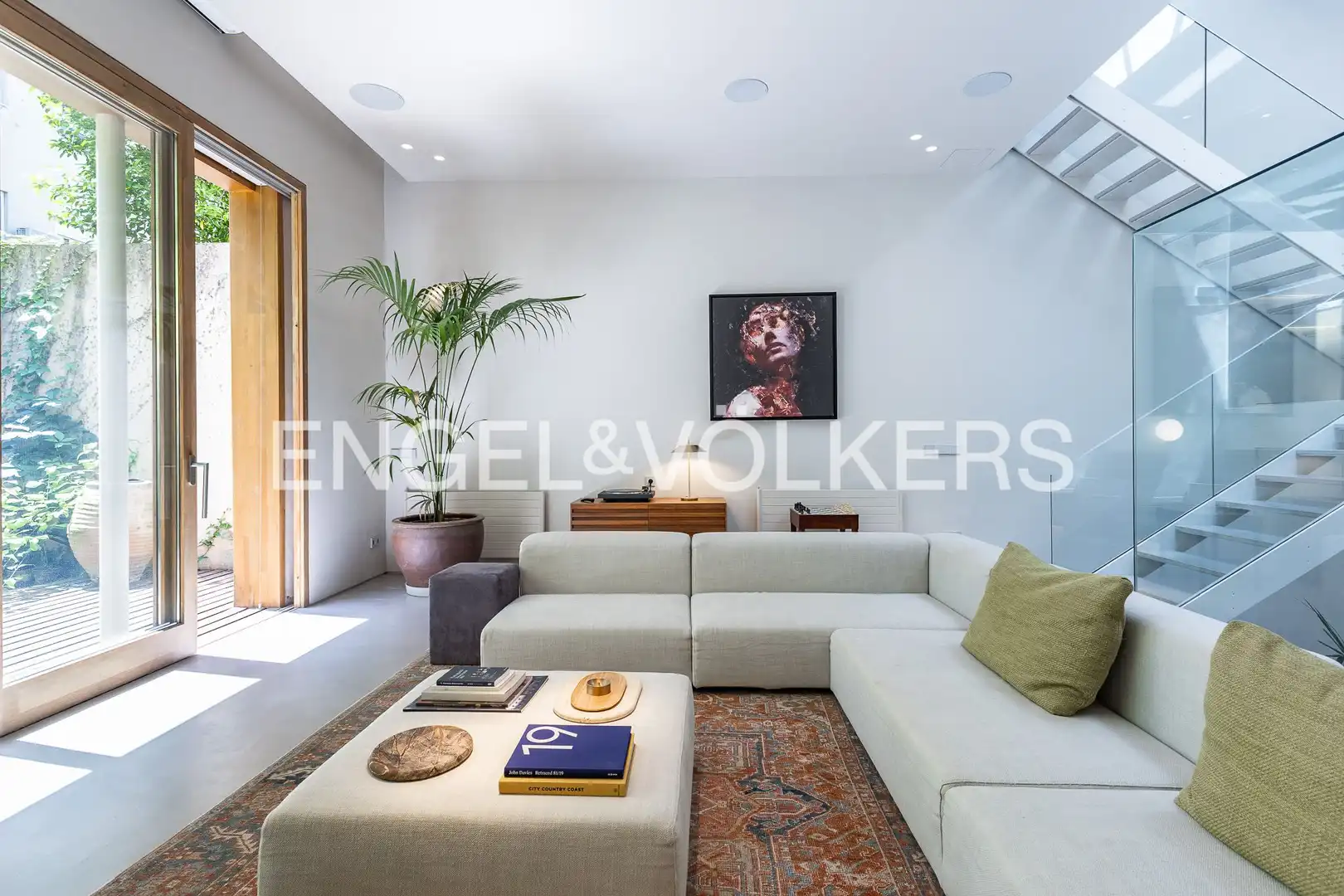 Living room of Houses for rent in Barcelona  with Air Conditioner, Heating and Private garden