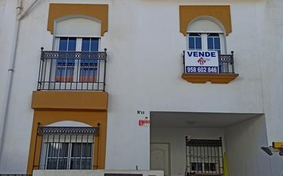 Vista exterior de Casa adosada en venda en Gualchos amb Aire condicionat, Terrassa i Balcó