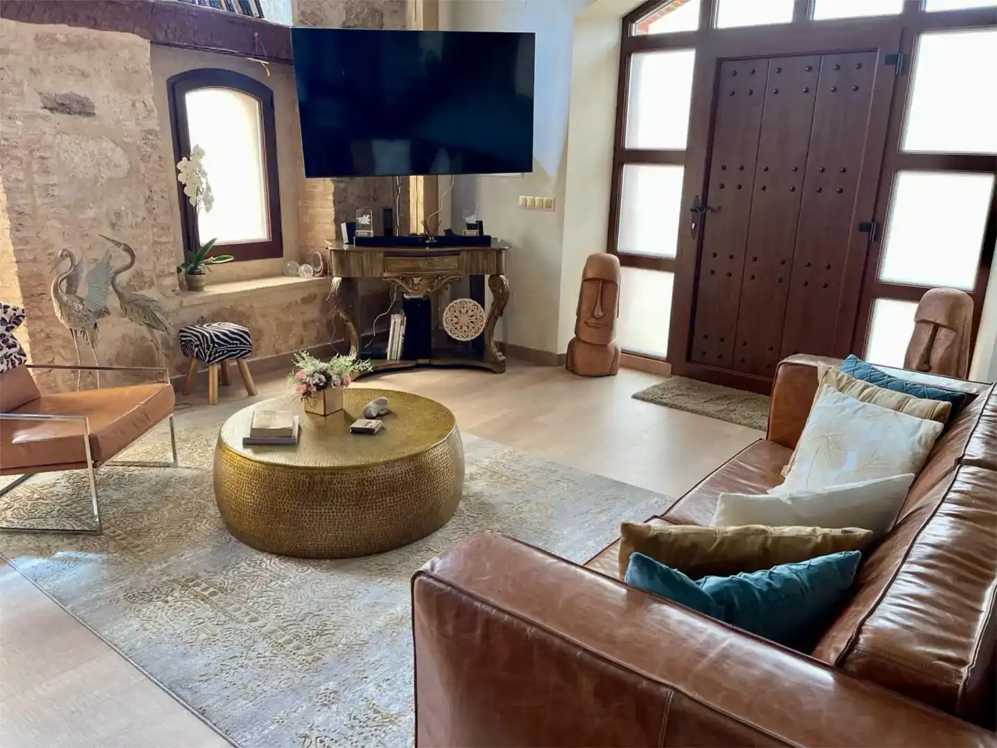 Sala d'estar de Casa o xalet en venda en Roales amb Aire condicionat, Parquet i Moblat