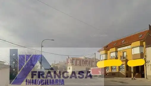 Vista exterior de Piso en venta en Ruidera