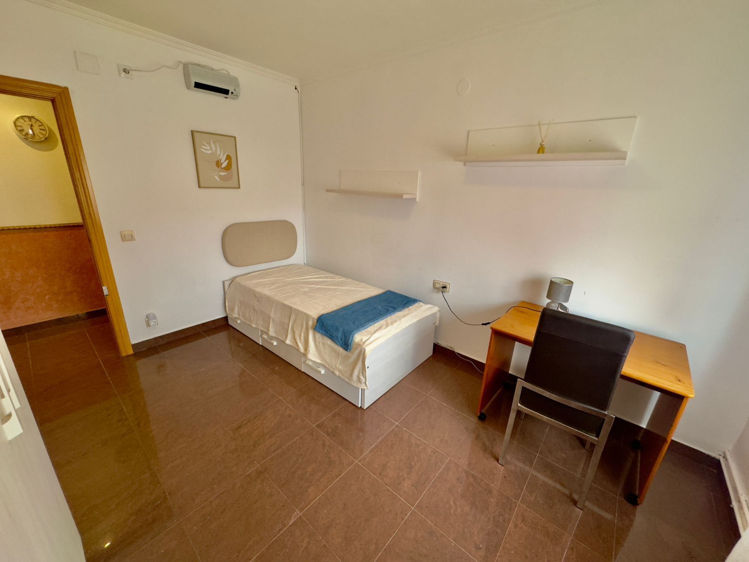 Habitación de Piso de alquiler en Valdepeñas con Aire acondicionado y Calefacción