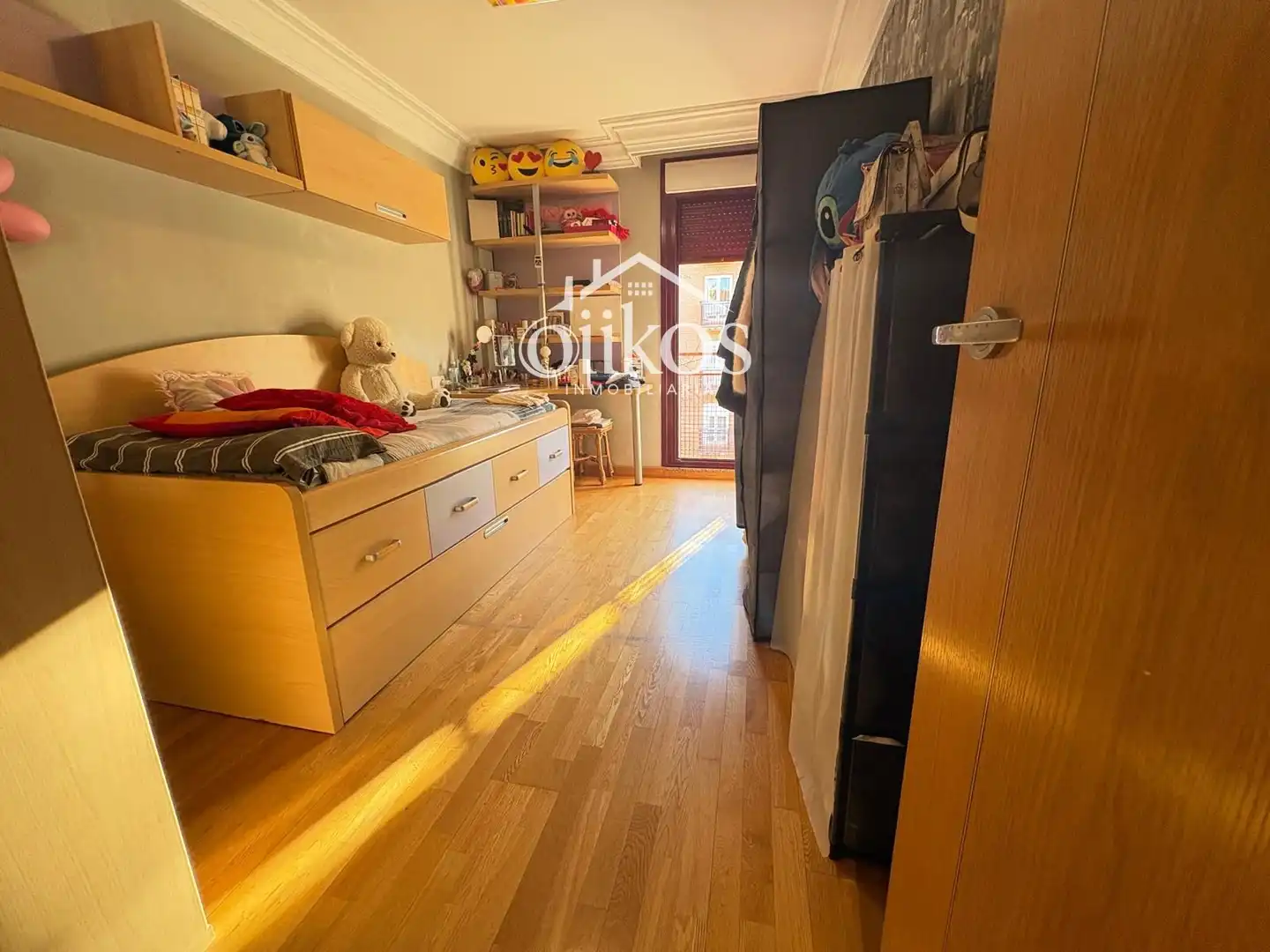 Habitación de Casa adosada en venta en Salamanca con Calefacción y Balcón