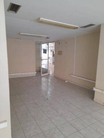 Local comercial en Alquiler en Centro