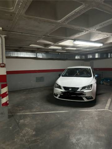 Garaje en Alquiler en Calle General Espartero, 42 en Carolinas Altas