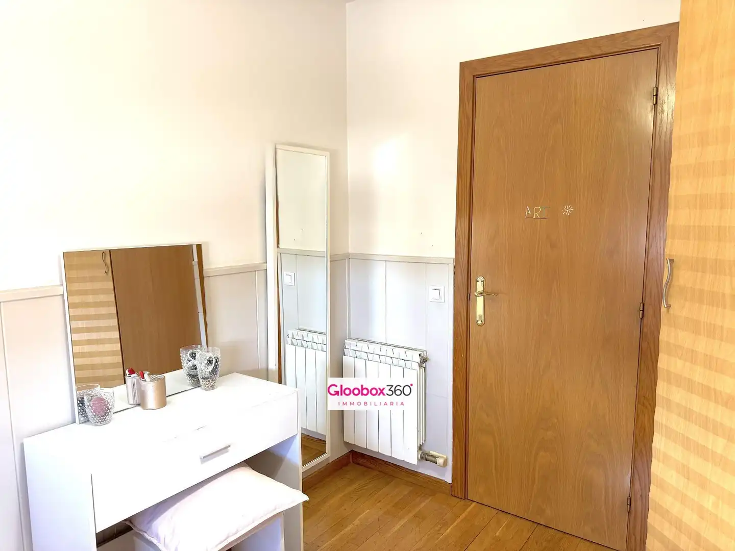 Schlafzimmer von Einfamilien-Reihenhaus zum Verkauf in Reus mit Klimaanlage, Heizung und Privatgarten