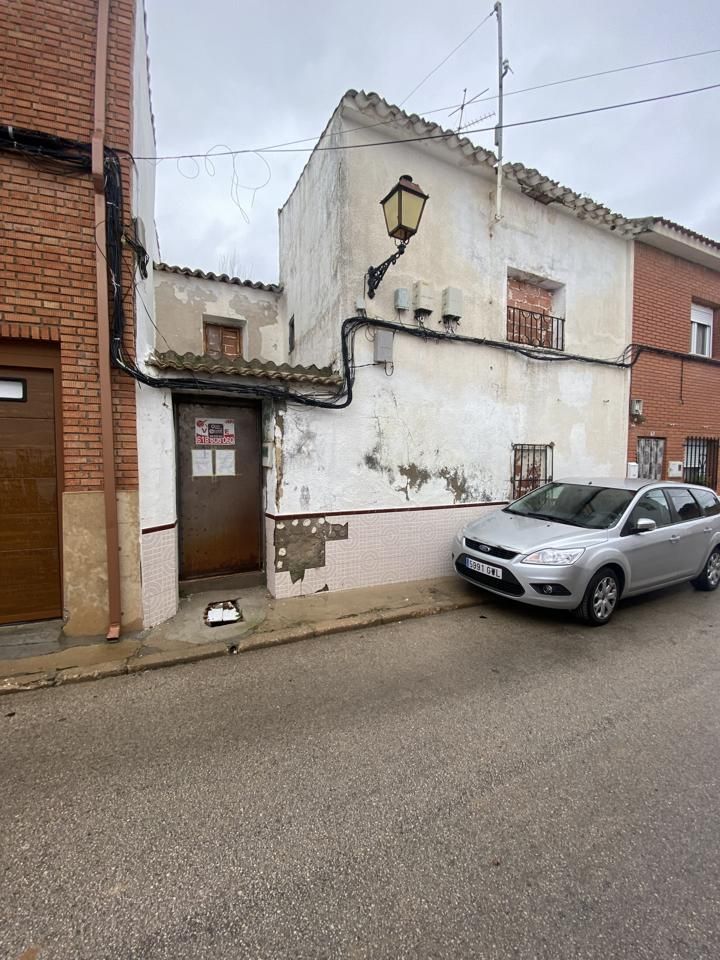 Exterior view of House or chalet for sale in Horcajo de Santiago