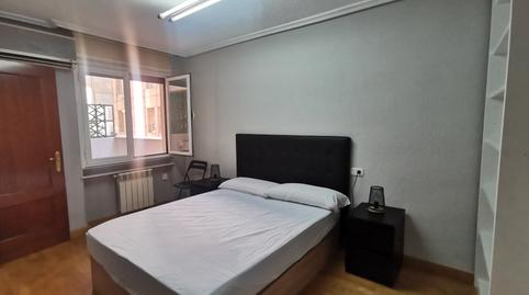 Foto 3 de Apartament de lloguer a Calle Azafranal, Barrio del Centro, Salamanca Capital