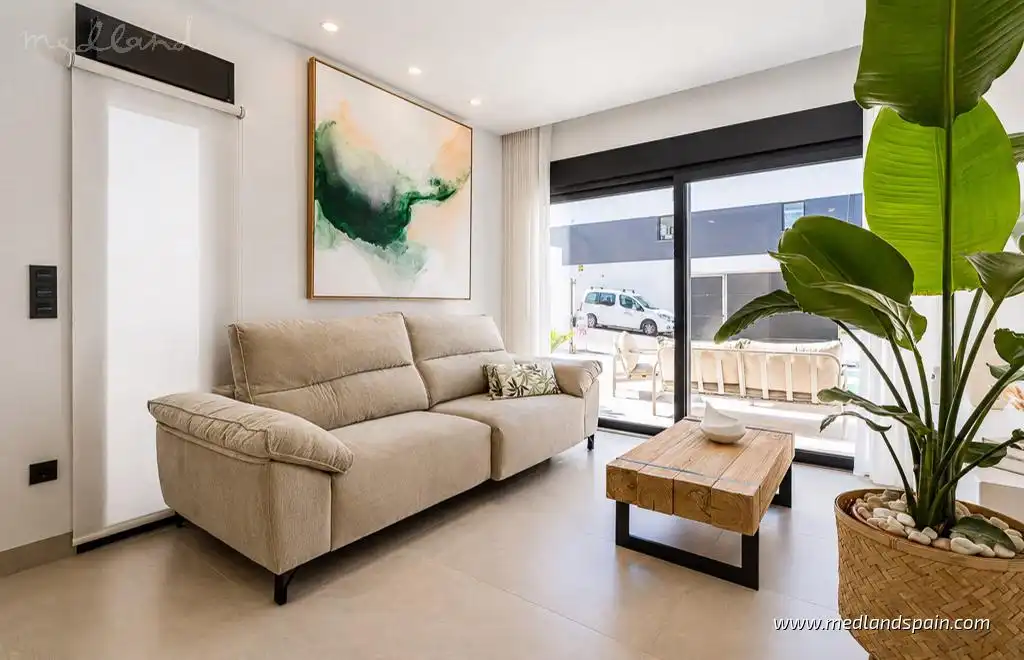 Chalet con piscina en venta en Benijófar, imagen 4