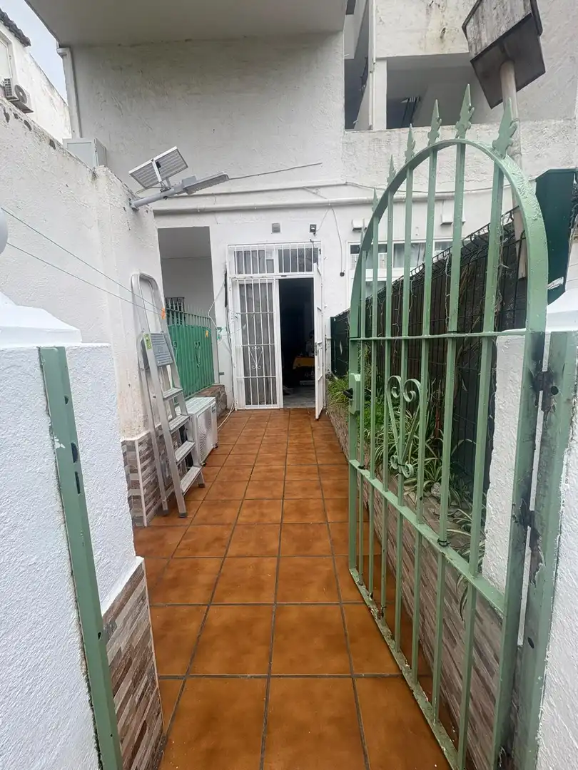 Study for sale in Estepona  with Air Conditioner, Terrace and Swimming Pool
