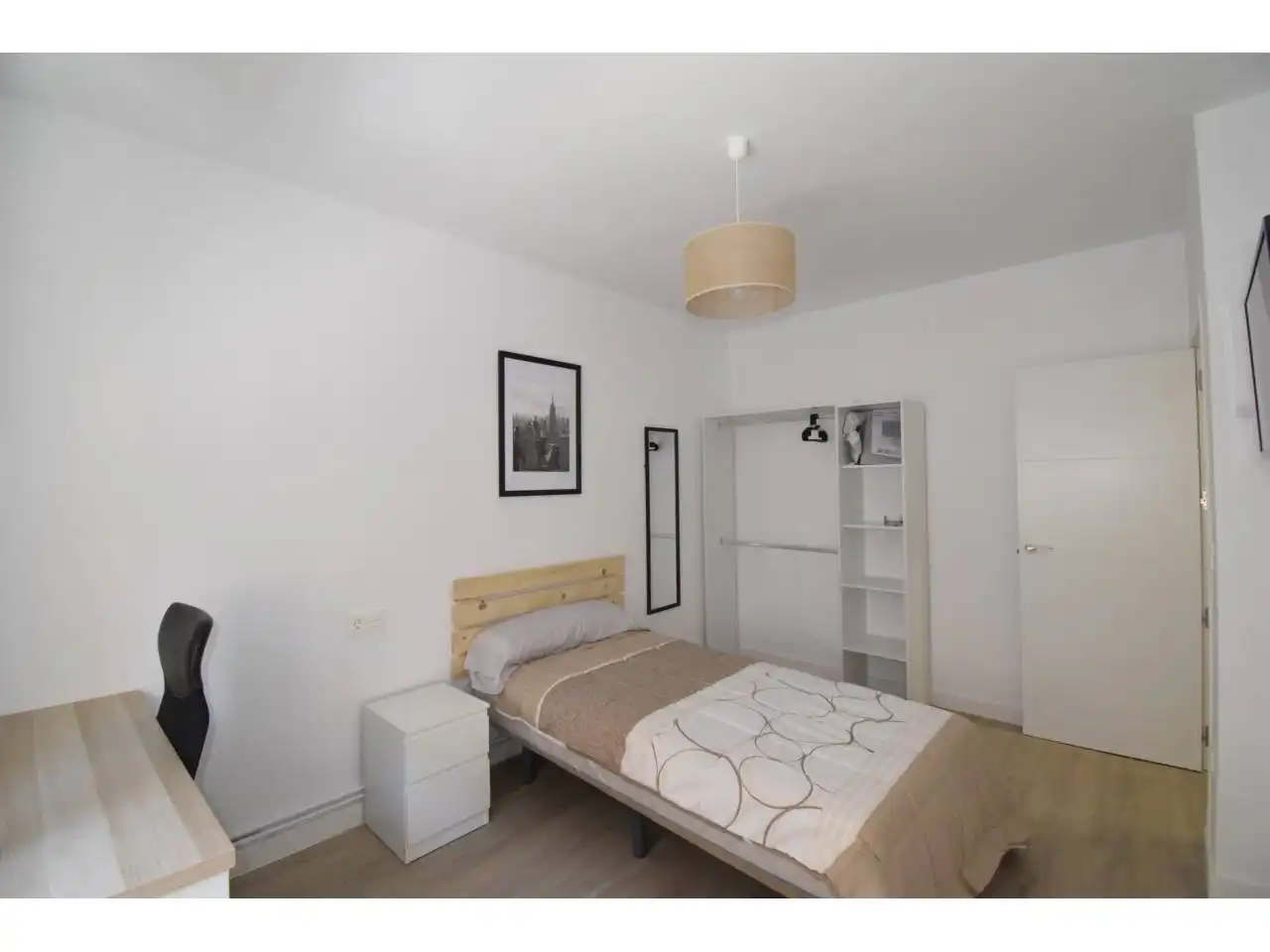Bedroom of Flat for rent in León Capital   with Heating