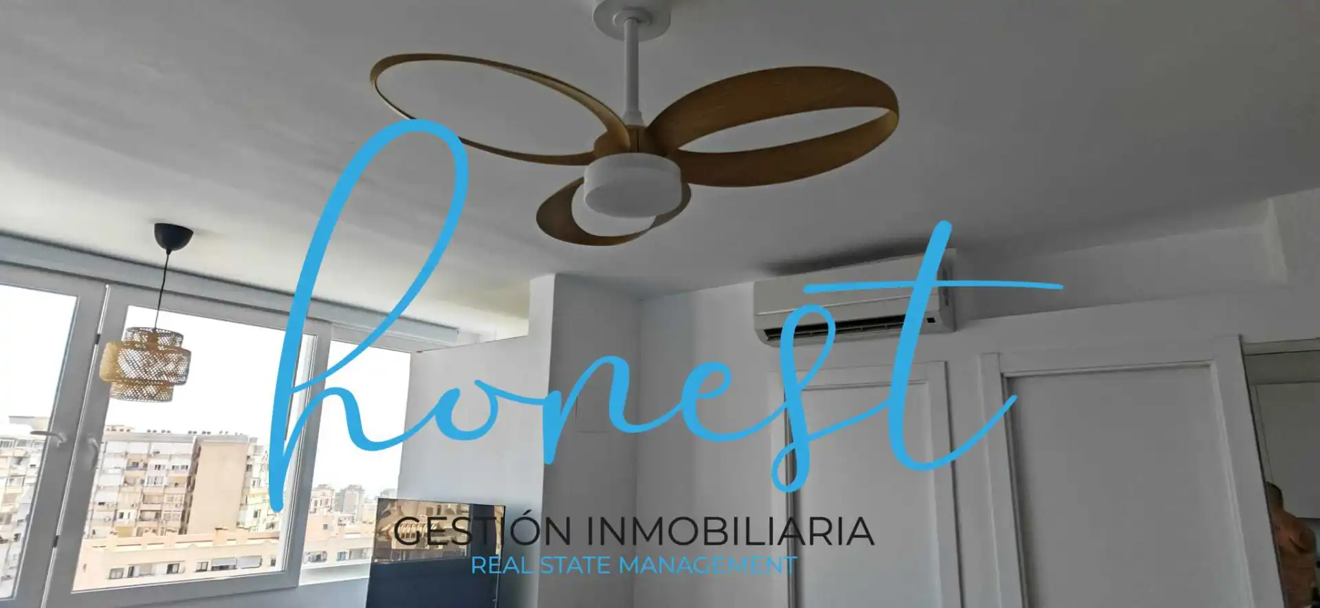 Exterior view of Apartments for sale in Torremolinos  with Air Conditioner and Furnished