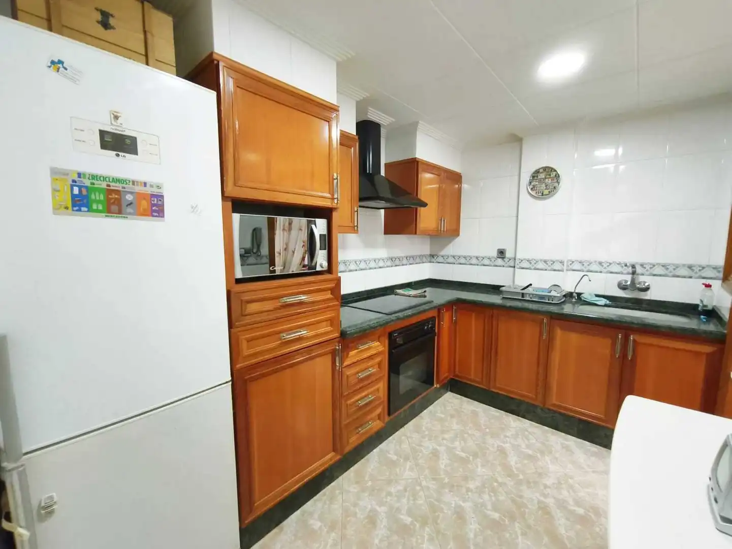 Kitchen of Flat for sale in Sueca  with Air Conditioner, Storage room and Furnished
