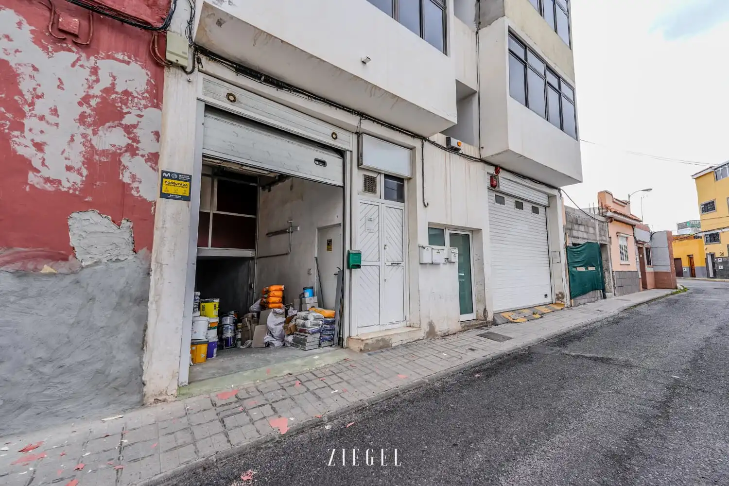 Exterior view of Commercial properties for sale in Las Palmas de Gran Canaria