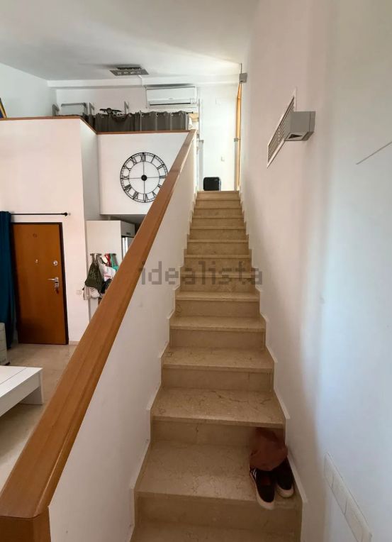 Dúplex de lloguer en Alfara del Patriarca amb Aire condicionat, Terrassa i Moblat