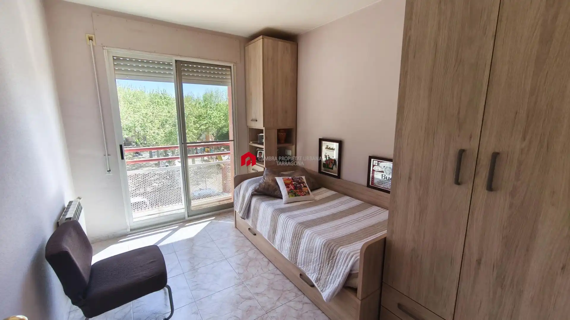 Schlafzimmer von Einfamilien-Reihenhaus zum Verkauf in Roquetes mit Klimaanlage, Heizung und Privatgarten