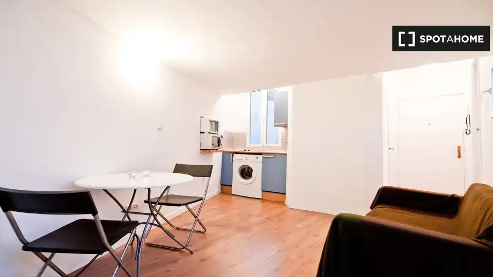 Flat with terrace to rent in Centro, imagen 5