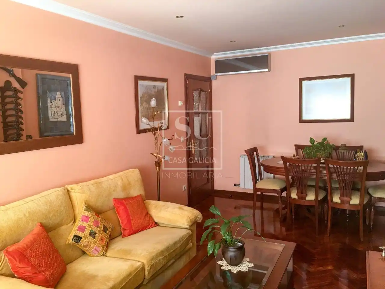 Living room of Flat for sale in Vigo   with Air Conditioner, Heating and Terrace