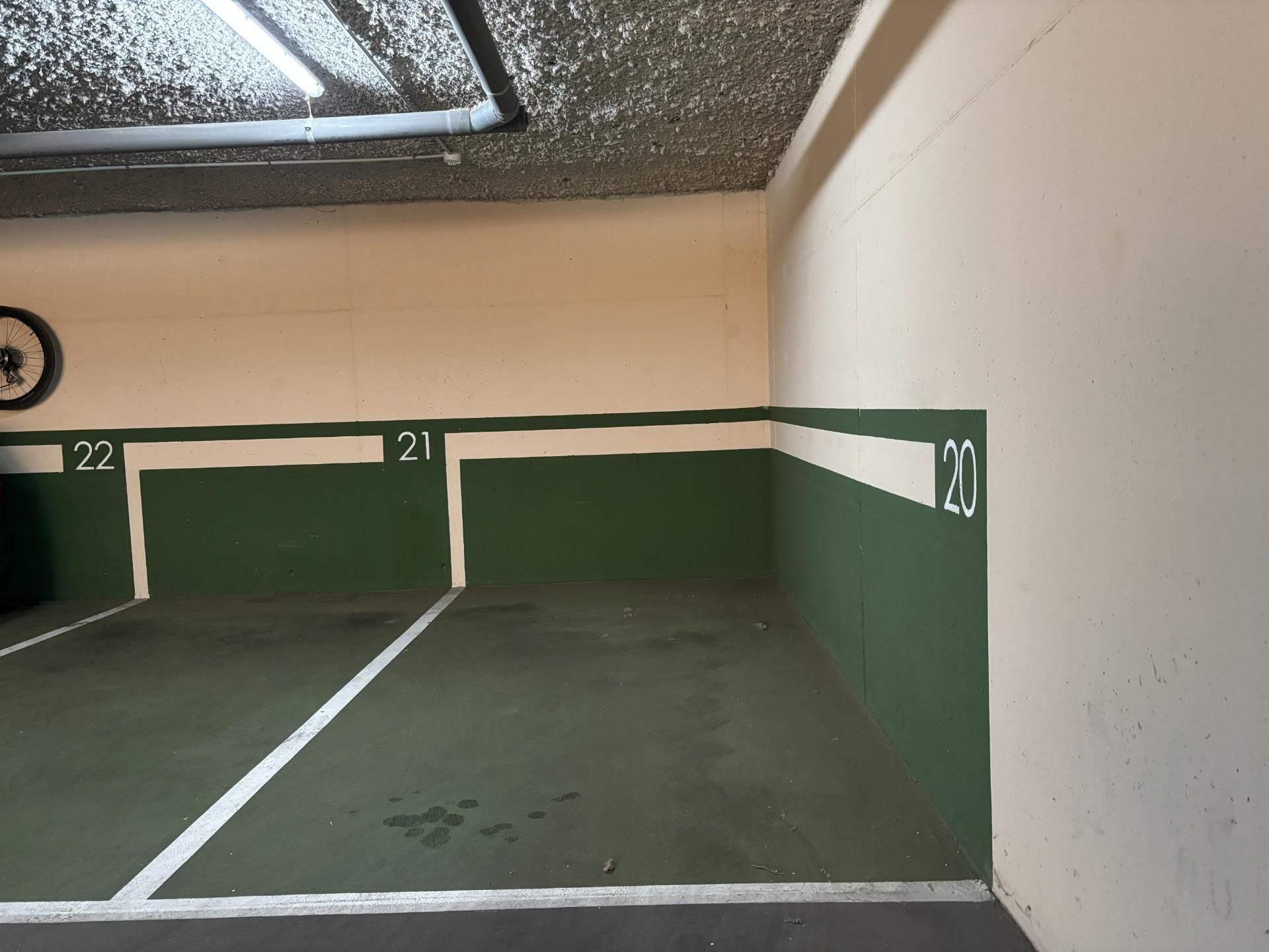 Garatge en venda a Carrer de Francesc Ferrer i Guàrdia, 10, Barenys