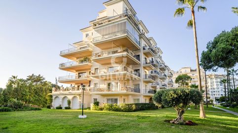 Foto 2 de Apartamento en venta en Puerto Banús, Marbella