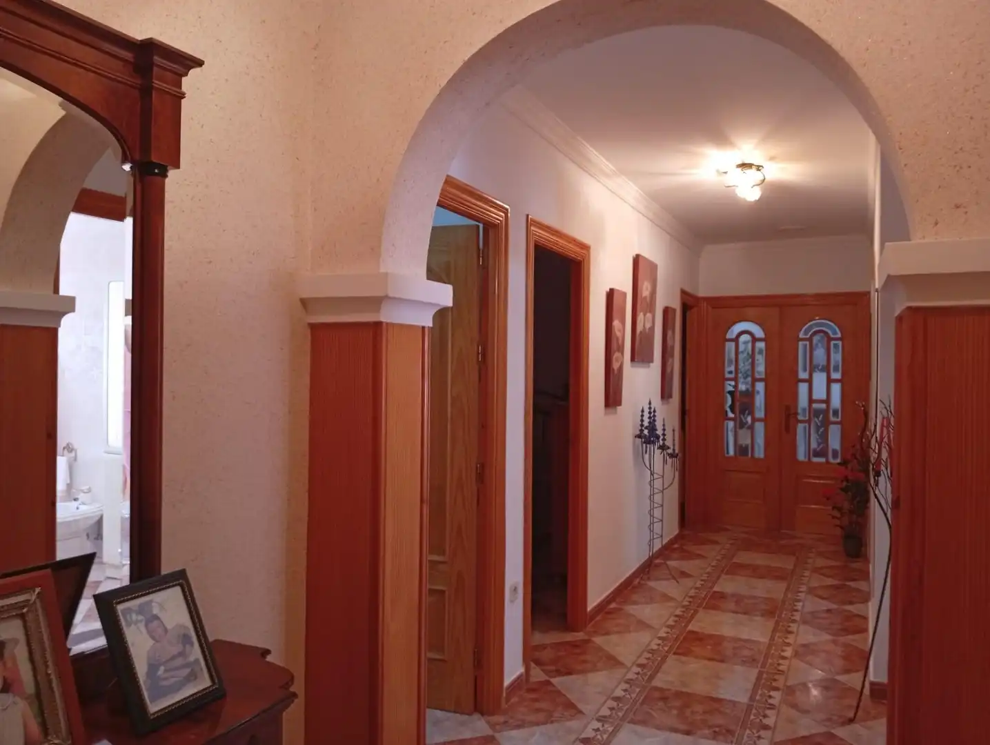 Casa adosada en venda a Cortes - Huertas