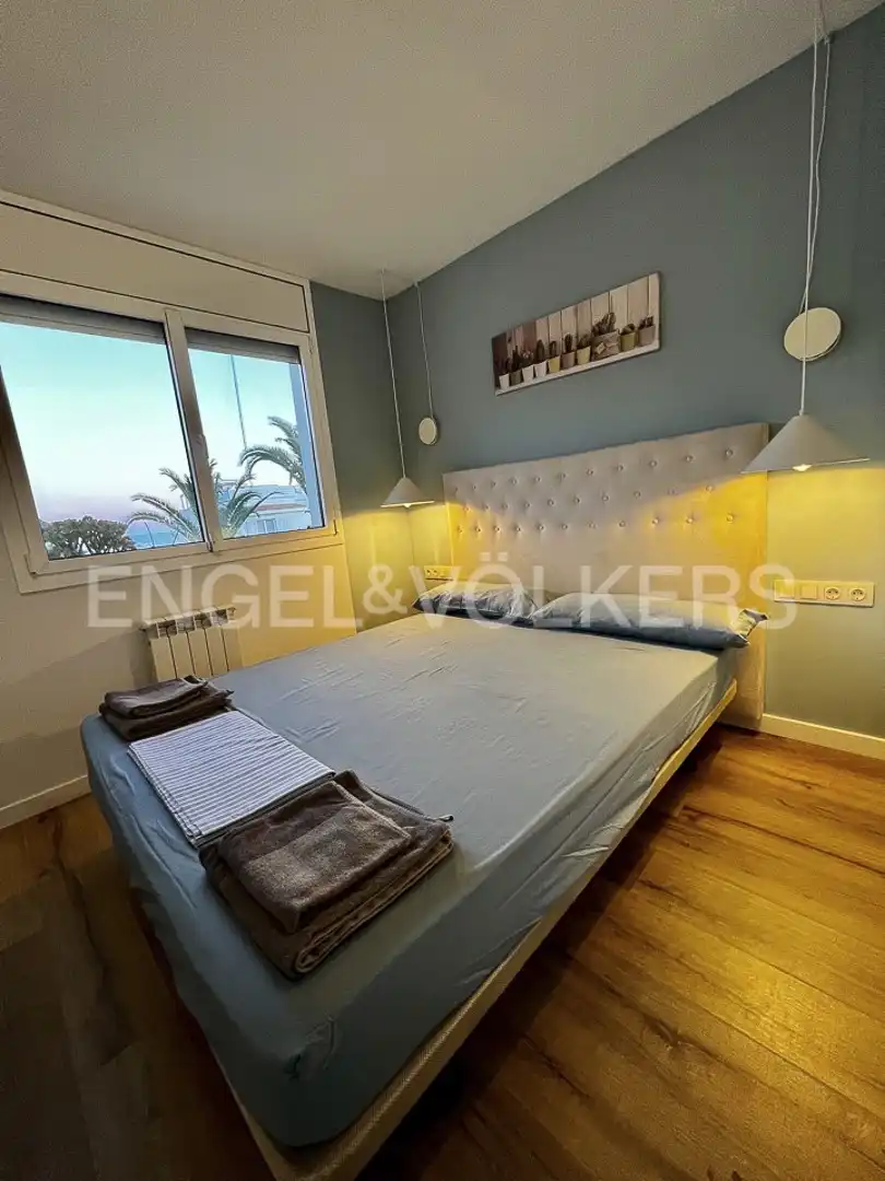 Bedroom of Flat for rent in Sitges  with Air Conditioner, Heating and Parquet flooring