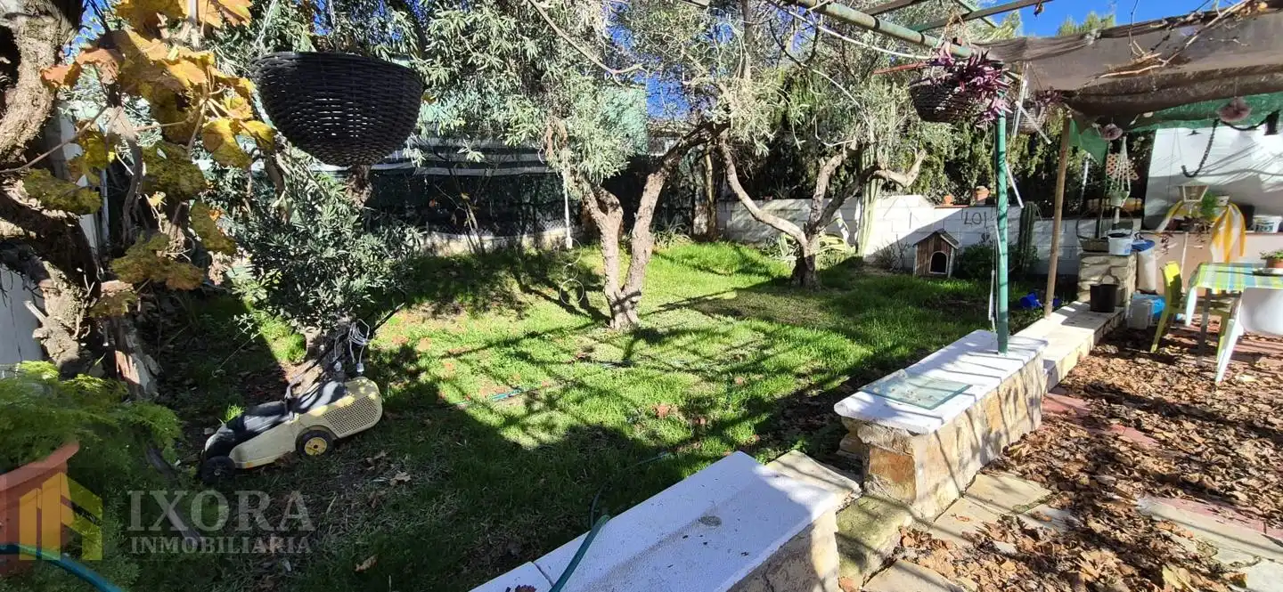 Finca rústica en venta en Úbeda, San Gonzalo
