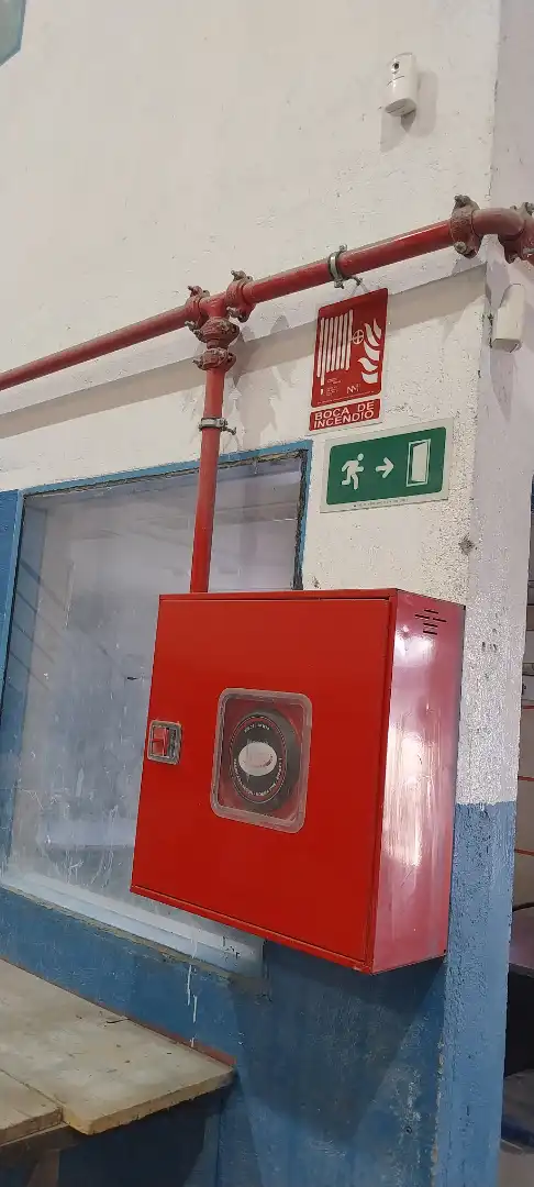 Vista exterior de Nau industrial en venda en Camarma de Esteruelas amb Alarma