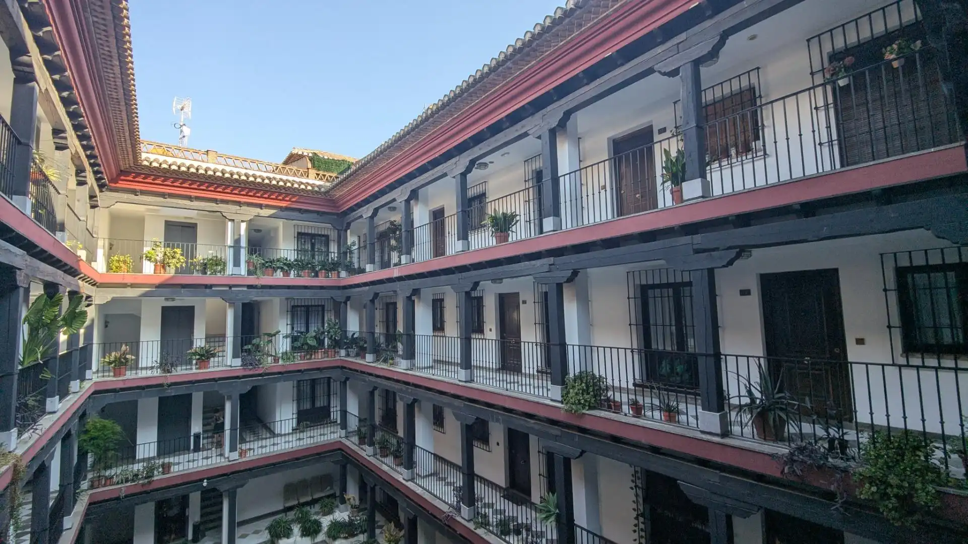 Vista exterior de Pis en venda en La Zubia amb Aire condicionat, Calefacció i Terrassa
