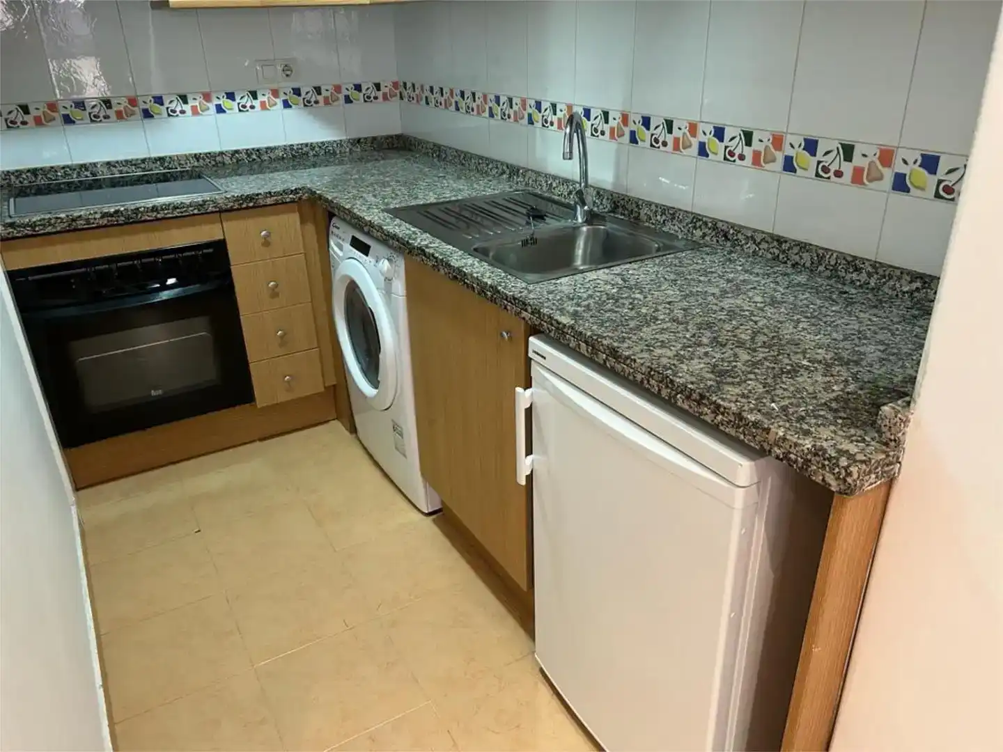 Cuina de Apartament de lloguer en Castellón de la Plana / Castelló de la Plana amb Aire condicionat, Parquet i Traster