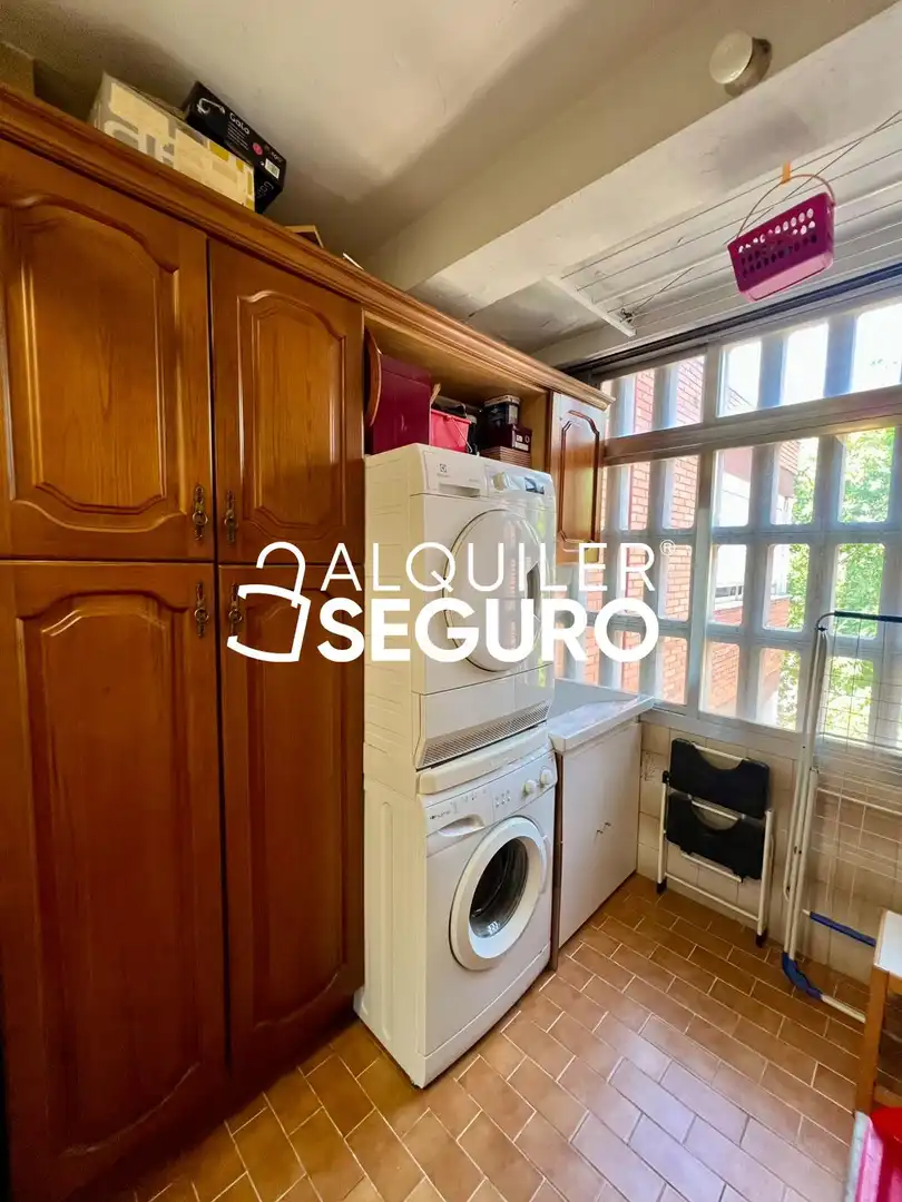 Küche von Wohnung zur Miete in Madrid mit Heizung und Möbliert