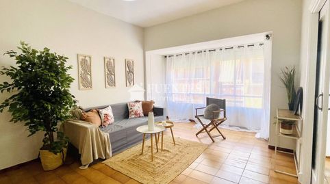 Photo 3 of Flat for sale in Calle Poeta Campos Vassallo, Mercado, Alicante / Alacant