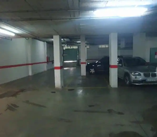 Aparcament amb ascensor en venda a Avenida Felipe Trigo, imagen 4