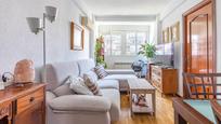 Living room of Flat for sale in  Madrid Capital  with Air Conditioner and Heating