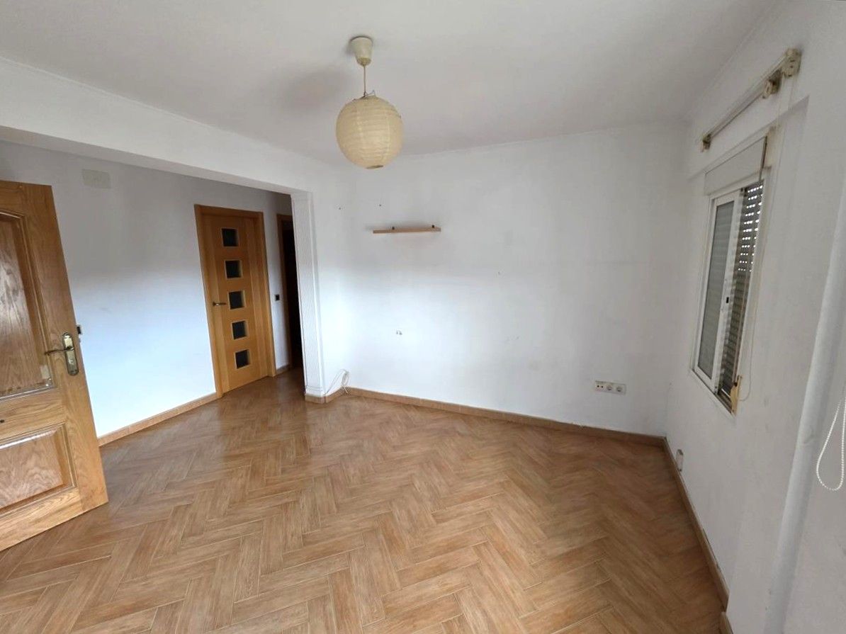 Habitación de Piso en venta en Montilla con Aire acondicionado, Parquet y Balcón