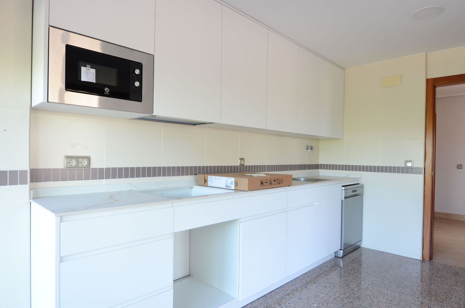 Cocina de Casa o chalet de alquiler en Villanueva de la Cañada con Aire acondicionado, Calefacción y Jardín privado
