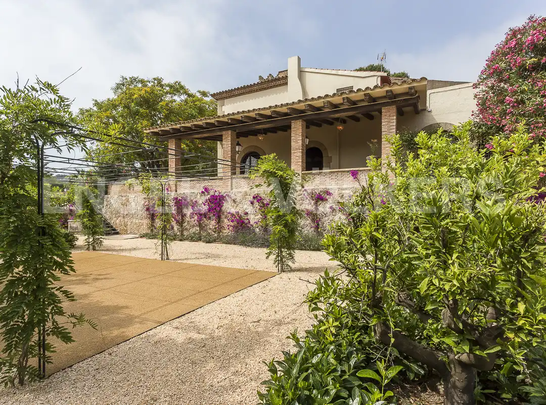 Exterior view of Houses for sale in Castelldefels  with Air Conditioner, Heating and Private garden