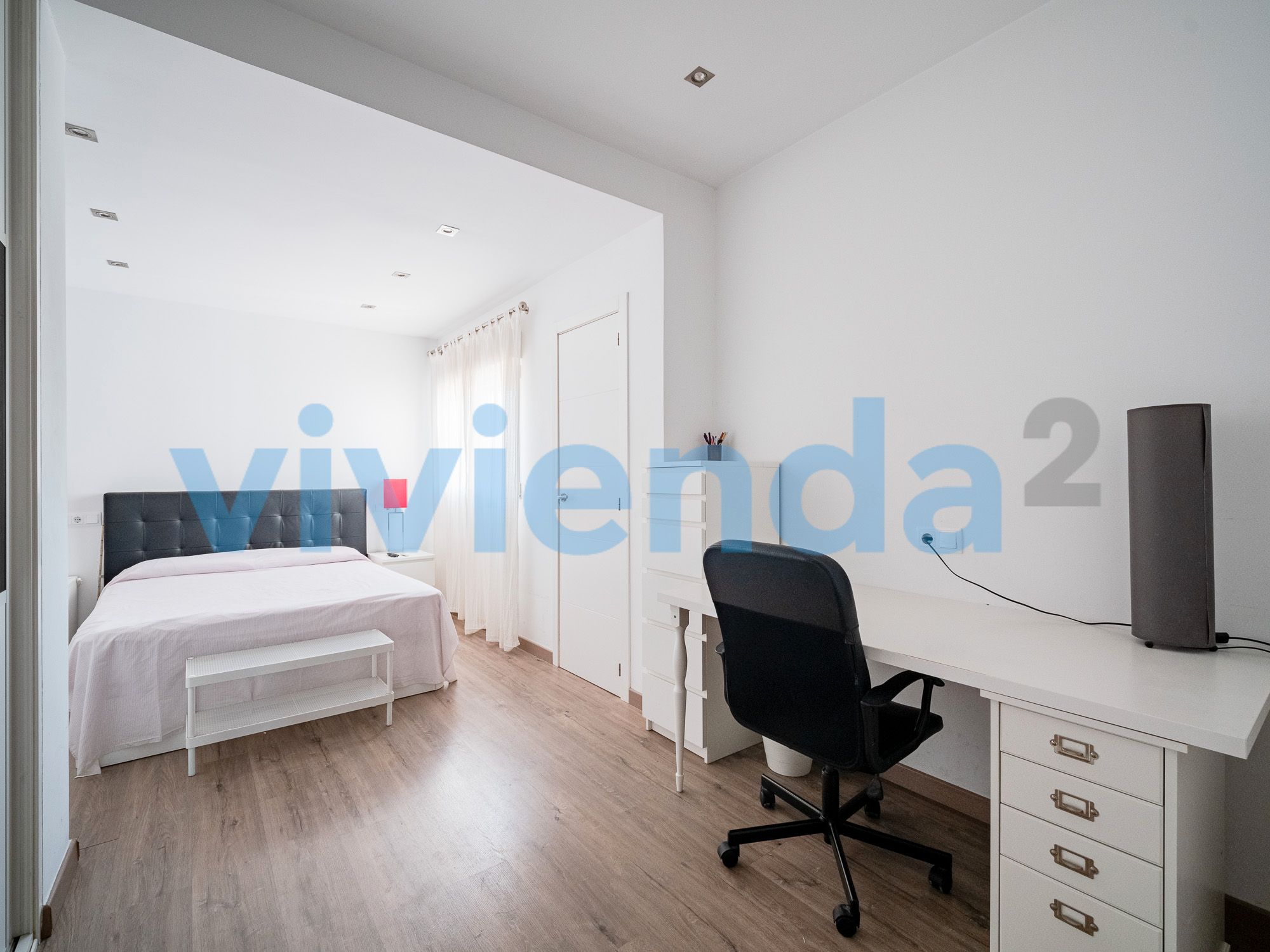 Habitación de Piso en venta en  Madrid Capital con Aire acondicionado, Calefacción y Balcón