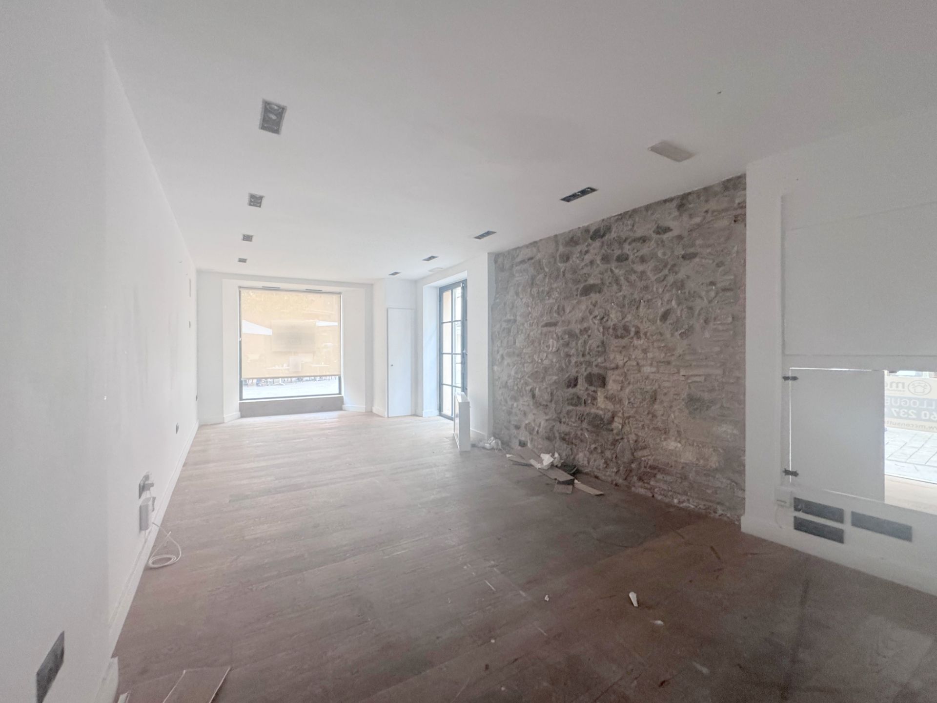 Local de lloguer a Plaça de la Porxada, 17, Centre