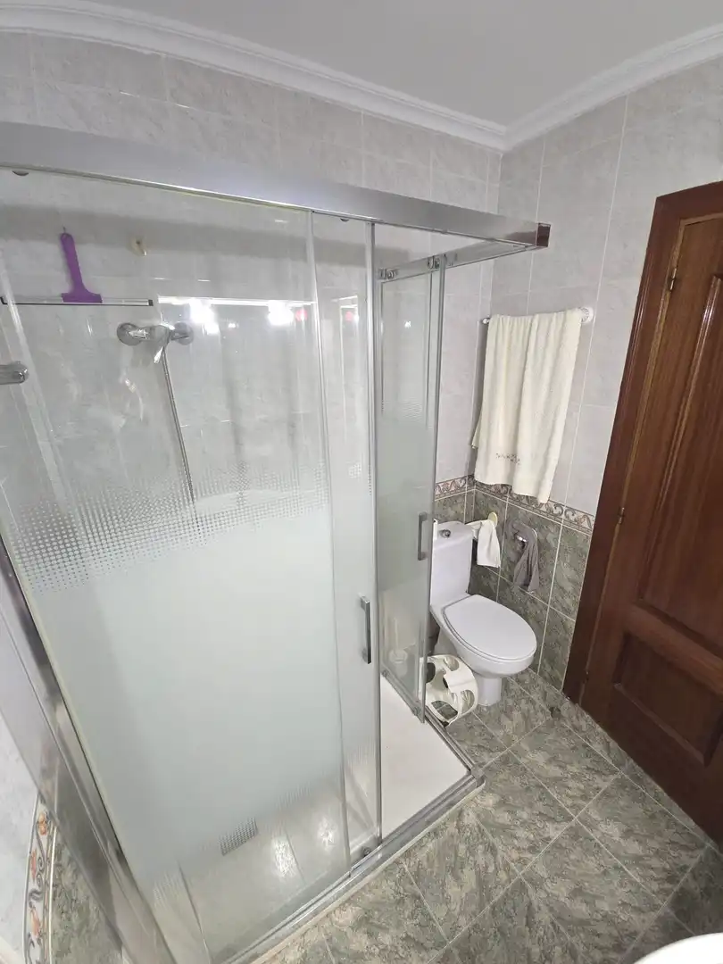 Bathroom of Flat for rent in Cáceres  with Air Conditioner, Heating and Terrace