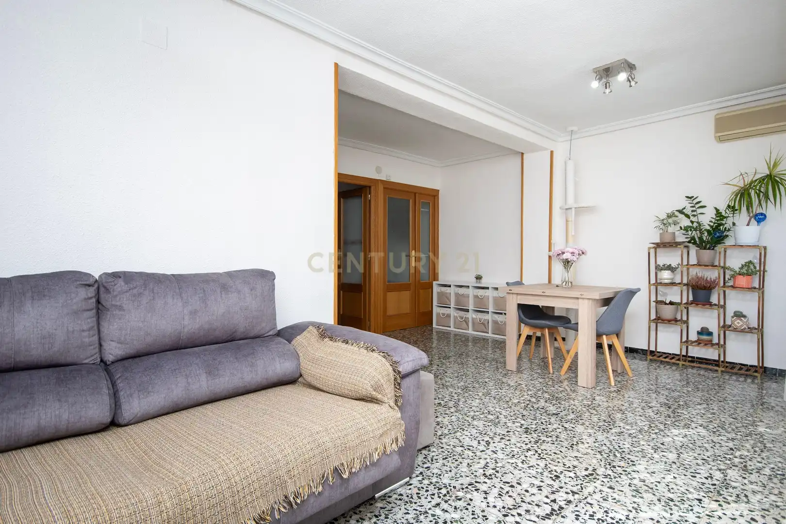Sala d'estar de Pis en venda en Alicante / Alacant amb Aire condicionat, Forn i Rentadora