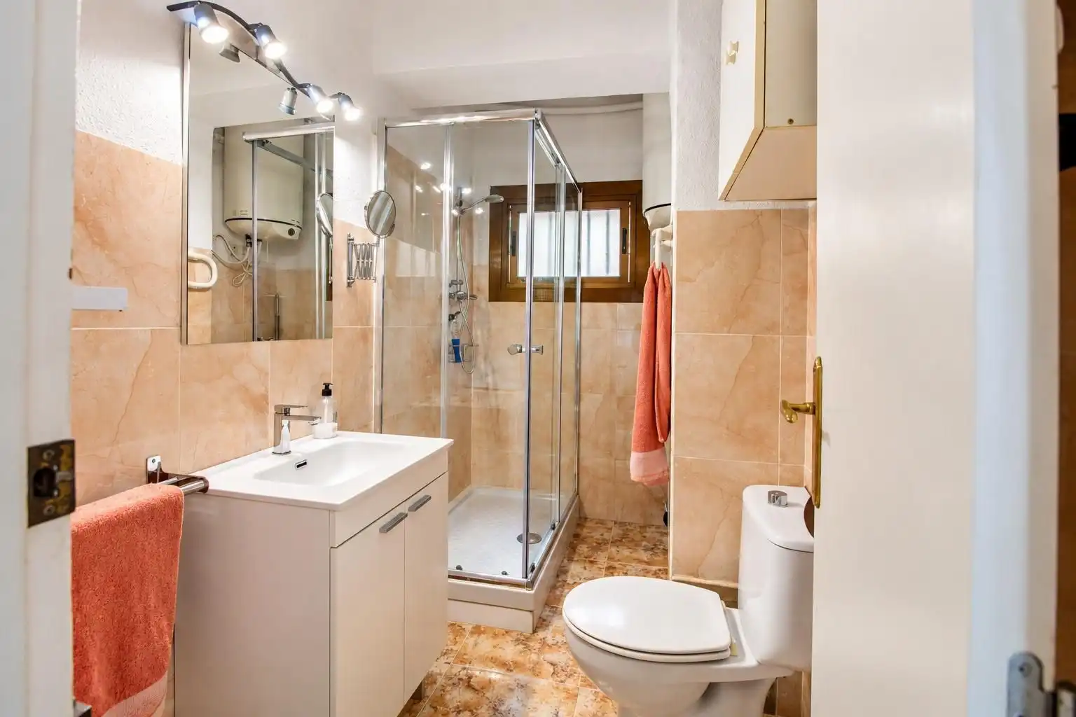 Apartment with balcony for sale in Avenida Avenida Jaime I 'El Conquistador', imagen 22