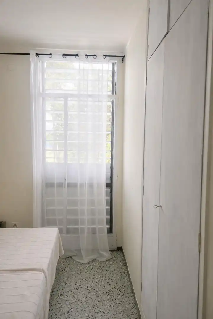 Bedroom of Flat for sale in Roses  with Community pool