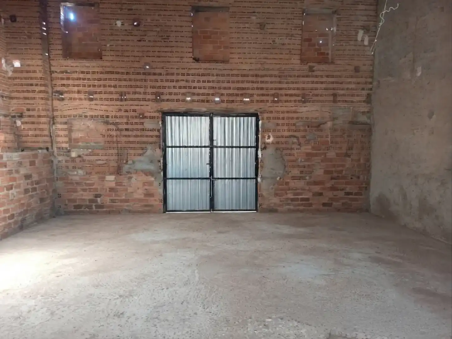 Casa adosada en venta en Villadangos del Páramo, León