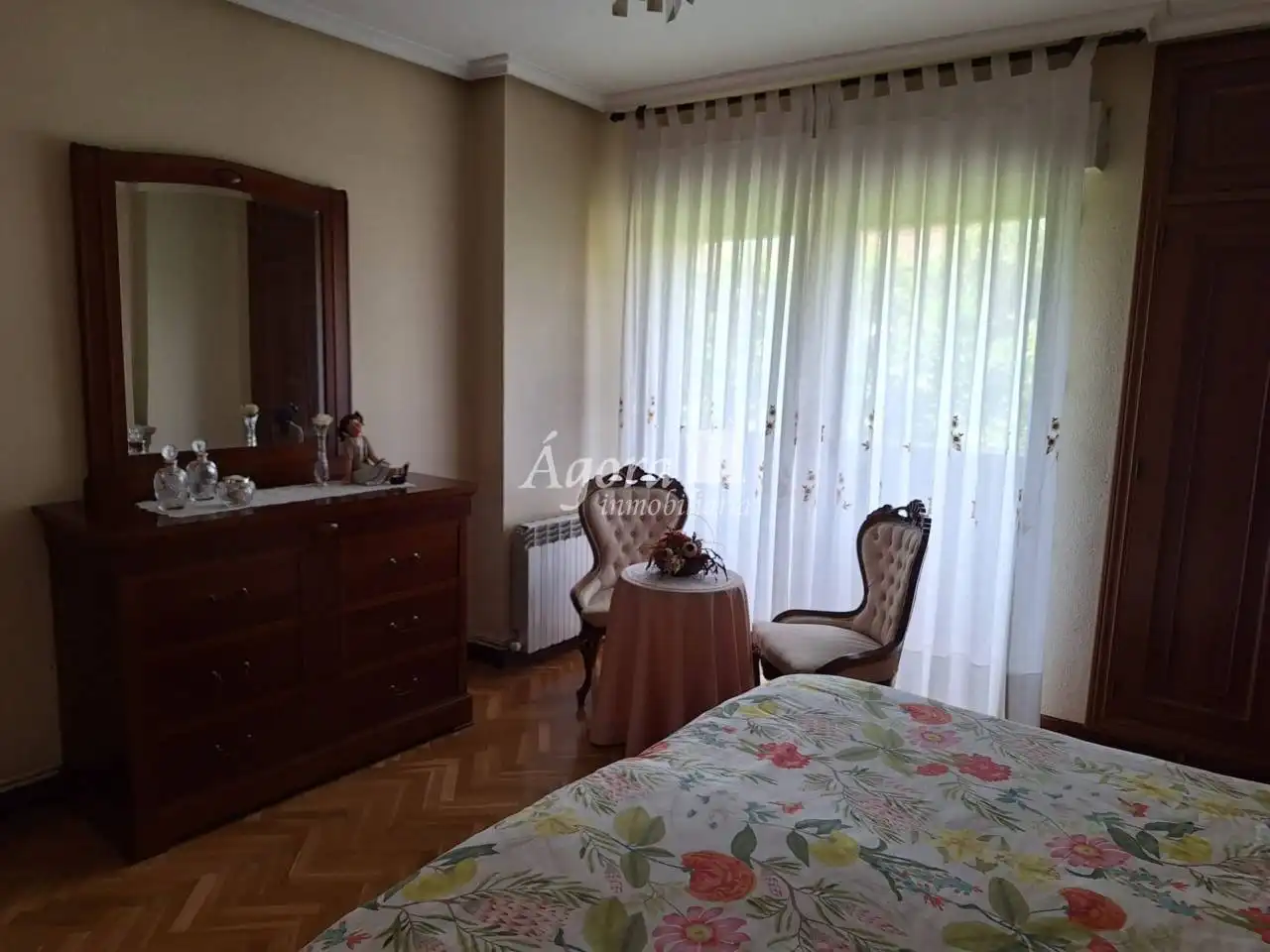 Dormitori de Pis en venda en Valladolid amb Calefacció, Parquet i Terrassa