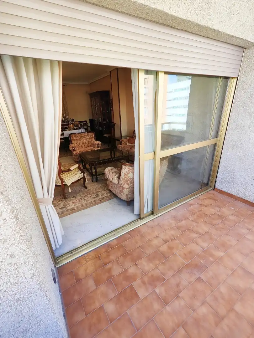 Flat for sale in Sevilla  with Air Conditioner, Terrace and Community pool