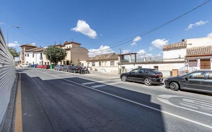 Exterior view of House or chalet for sale in  Granada Capital  with Terrace and Balcony