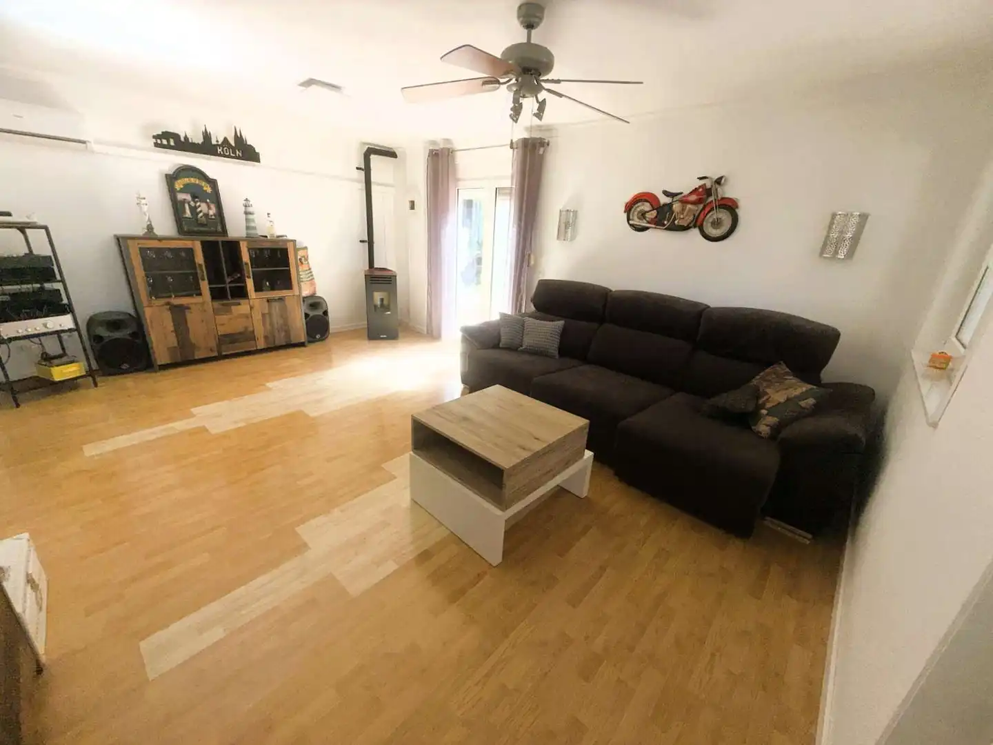 Sala d'estar de Casa o xalet en venda en Alhaurín de la Torre amb Aire condicionat, Calefacció i Terrassa