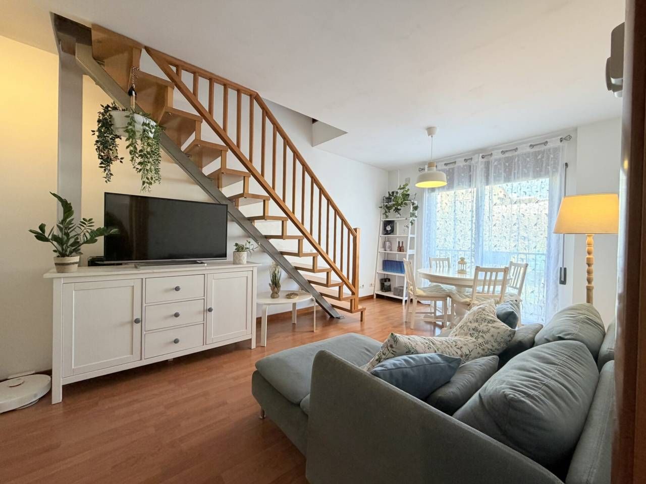 Sala d'estar de Dúplex en venda en Sant Sadurní d'Anoia amb Aire condicionat, Calefacció i Parquet