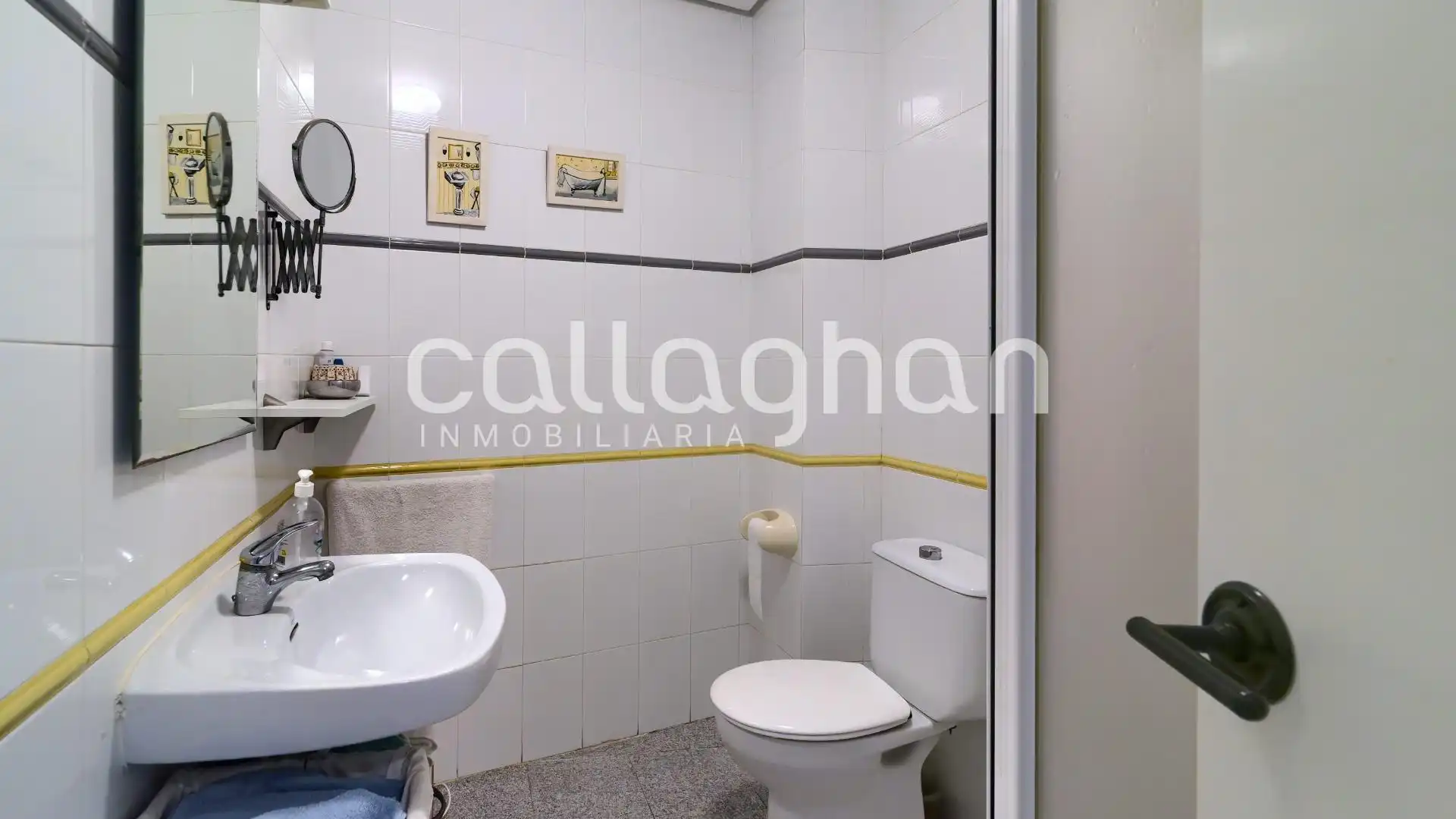 Bathroom of Detached homes for sale in Chilches / Xilxes  with Air Conditioner, Heating and Terrace